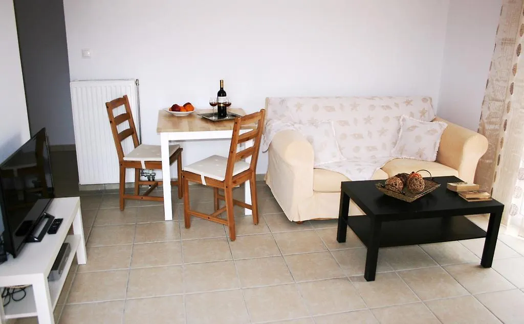 Lagoon View Apartments - Adults Only Lassi