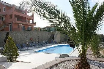 Lagoon View Apartments - Adults Only Lassi